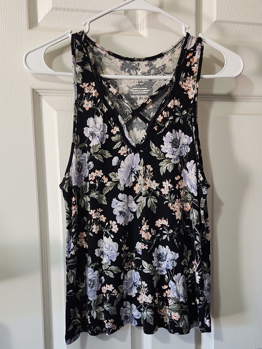 Floral V-Neck Tank Top - Black with Lavender & Blush Flowers